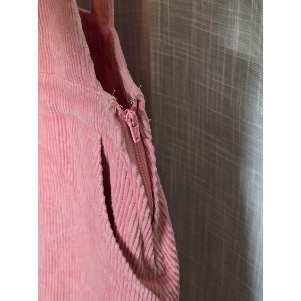 Women's Hot Topic Pink Corduroy Overalls Size Small - Picture 4 of 6
